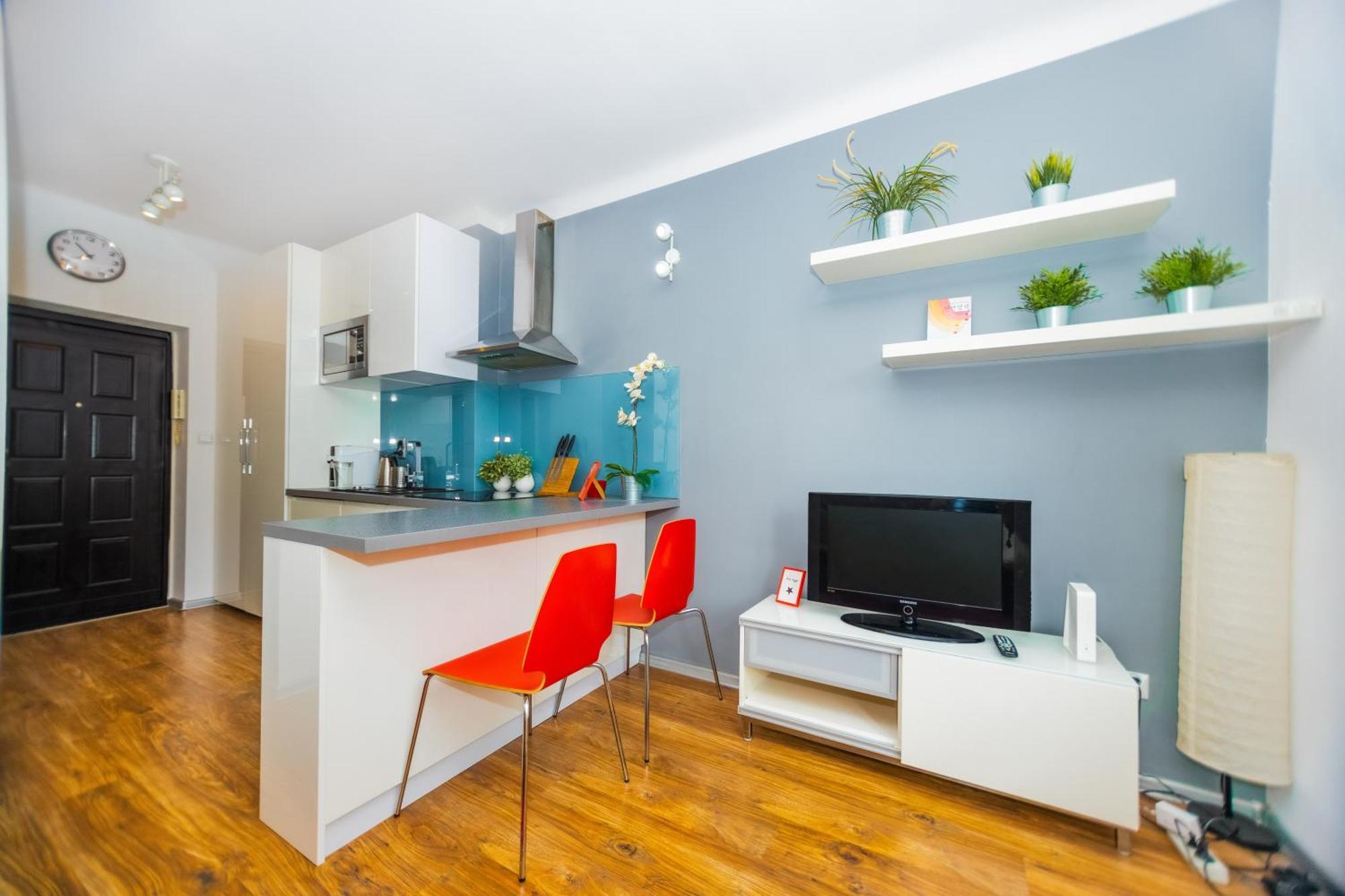 Cozy Studio Next To The Metro And City Center วอร์ซอ ภายนอก รูปภาพ